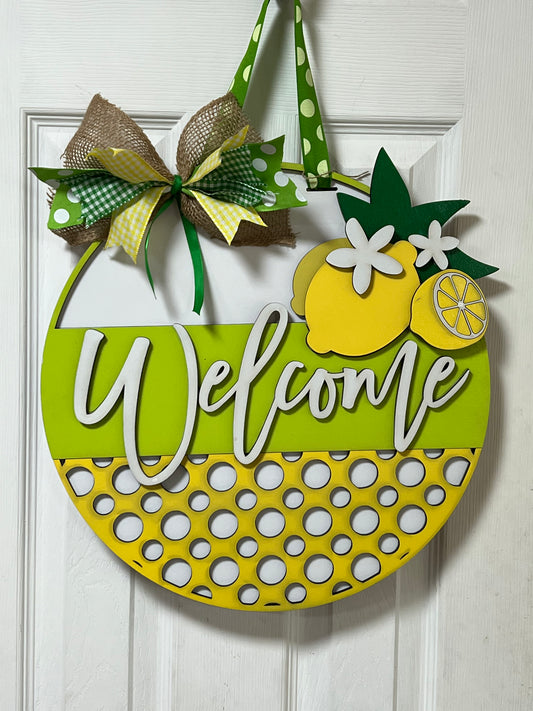 4 16” Welcome Lemons Door Hanger